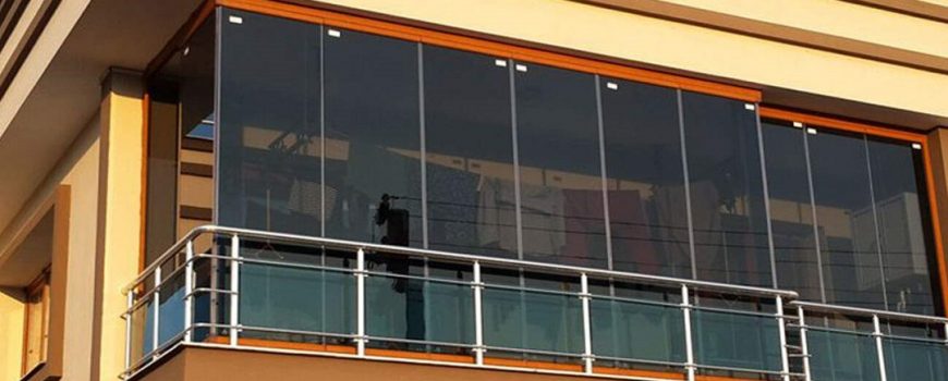 Cam Balkon